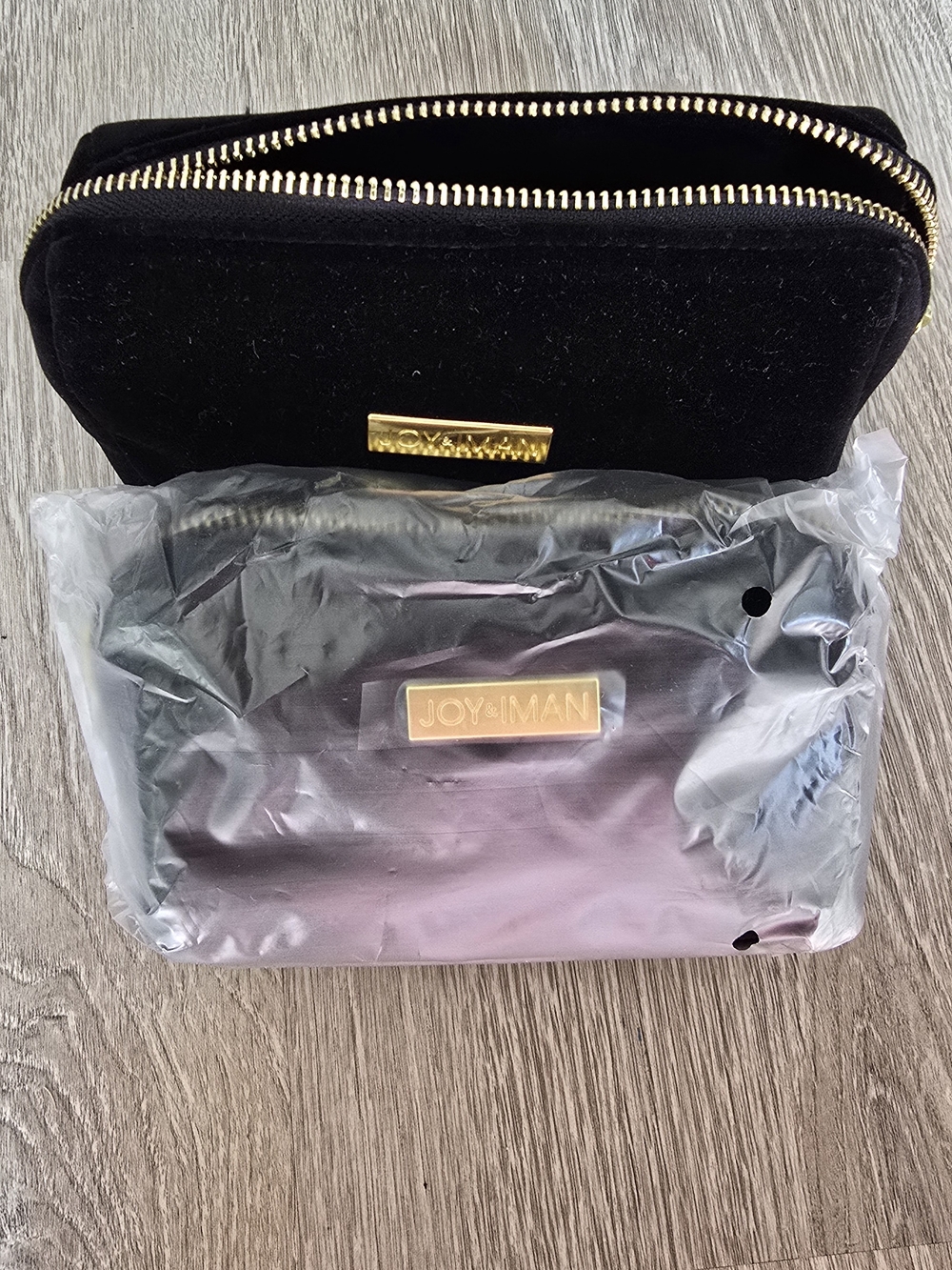 Joy&Iman Black Suede Tote Bag with Gold Hardware - Picture 8 of 9
